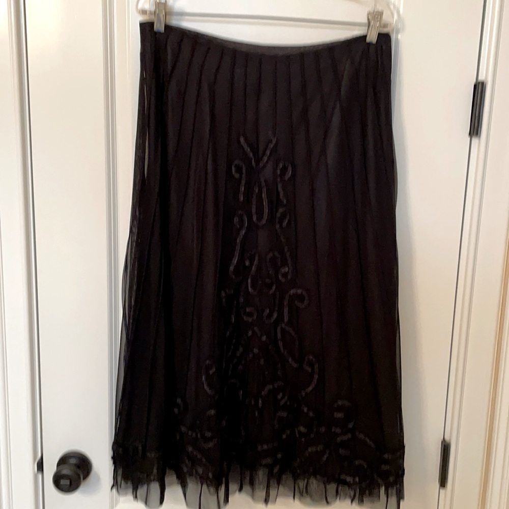 Black skirt
